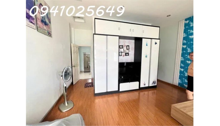 BÁN NHÀ 4 TẦNG, HẺM XE HƠI ĐẶNG VĂN BI - GẦN 70M², NGANG KHỦNG 5,3M, PHƯỜNG TRƯỜNG THỌ, THỦ ĐỨC - NHỈNH 7 TỶ