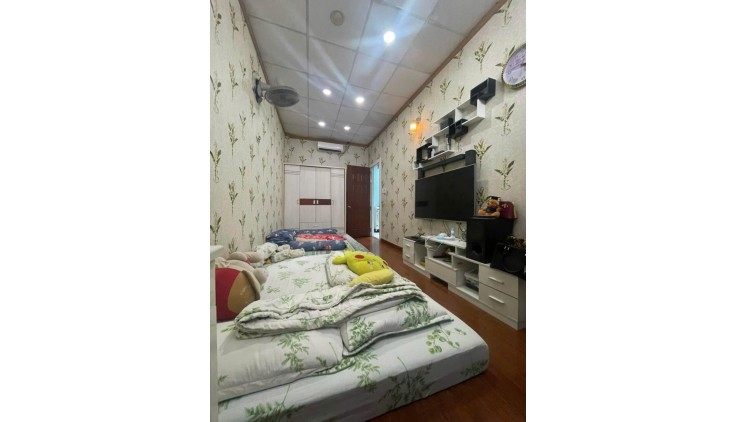 Nhà mới hẻm Hẻm Vườn Lài, Tân Phú, 5,2 x 11, chỉ 4 tỷ 7