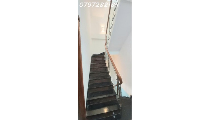 BÁN NHÀ MẶT TIỀN KINH DOANH,HẺM 10M,DT 62M2,NGUYỄN DUY TRINH, PHÚ HỮU ,Q.9