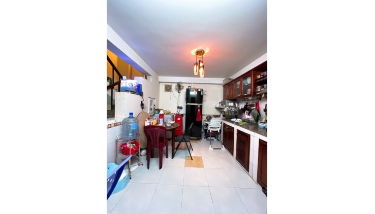 N18- Nhà bán hẻm 429/ Lê Văn Sỹ 51m2 -  4 tầng btct  , ngang 4 , 6pn 4.10/ 7 tỷ 8 (TL)
