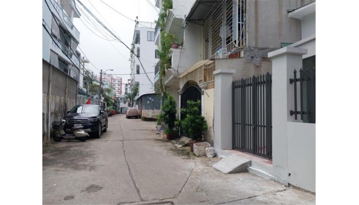 Bán Nhà Lô Góc 2MT tiền Nguyễn Văn Quá, Đông Hưng Thuận, Q 12, 22.4m2, Chỉ 2.2 tỷ TL