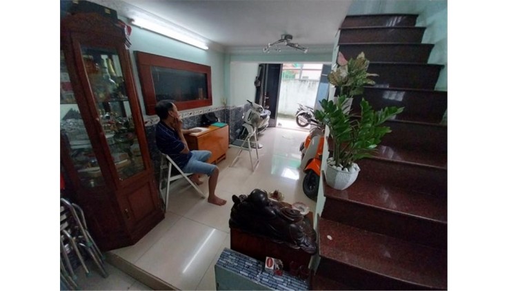 Bán Nhà Lô Góc 2MT tiền Nguyễn Văn Quá, Đông Hưng Thuận, Q 12, 22.4m2, Chỉ 2.2 tỷ TL