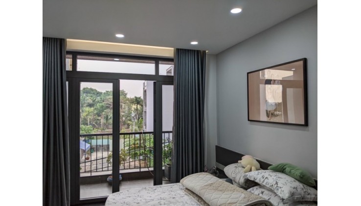 Bán nhà Đường Bưng Ông Thoàn, DT 60 m, chủ tặng lại nội thất trị giá gần 1 tỷ - GIá nhình 6 tỷ