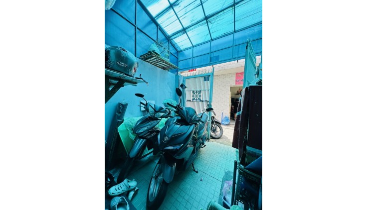 Chủ đang ngộp bank , cần bán nhanh ngay đường Trần Văn Quang  23M2 - 3 TẦNG - HẺM 3M THÔNG - AN NINH