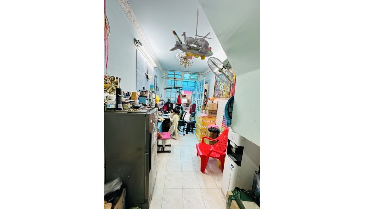 Chủ đang ngộp bank , cần bán nhanh ngay đường Trần Văn Quang  23M2 - 3 TẦNG - HẺM 3M THÔNG - AN NINH