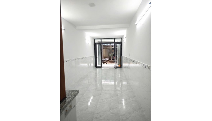 Chủ bán Nhà mới đẹp dọn vào ở ngay , 48M2 - 3 TẦNG - HẺM 4M ngay đường Điện Biên Phủ hẻm thông tứ tung  - hàng xóm thân thiện