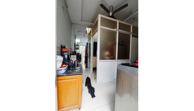 TỈNH LỘ 10 - HẺM XE TẢI 6M THÔNG  - GẦN MẶT TIỀN ĐƯỜNG - 3 TẦNG ĐÚC KIÊN CỐ - 64M2 - NGANG LỚN GẦN 5M - GIÁ CHỈ NHỈNH 4 TỶ XÍU