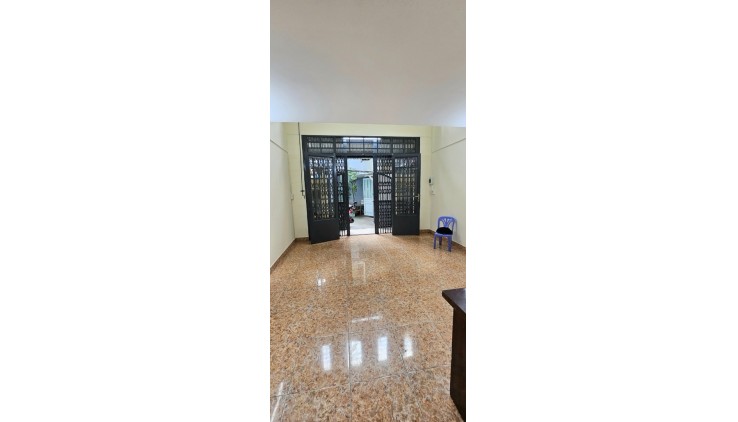 Nhà đẹp xịn xò ngay Lòng Điện Biên Phủ Quận 10 , DT  51M2 - 4 TẦNG RẤT MỚI BTCT KIÊN CỐ - VỊ TRÍ CỰC ĐẸP