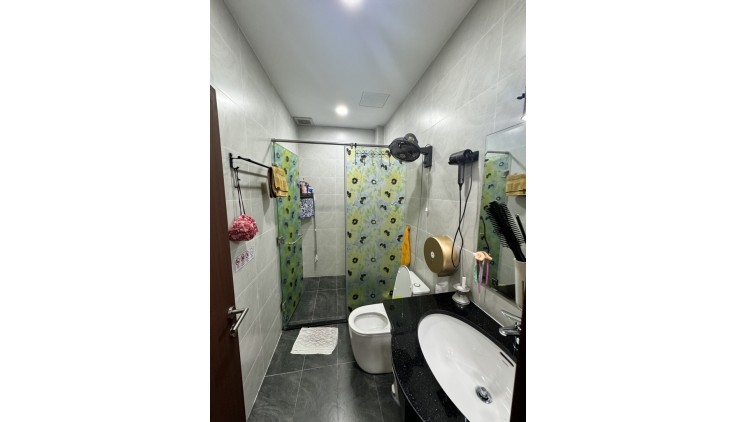 N13- CHDV NGUYỄN TRỌNG TUYỂN - PHÚ NHUẬN - HXH - 134M2 - 7Pn - NỞ HẬU - GIÁ 12 tỷ 5