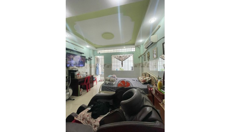 NHÀ ĐẸP Ở TÂN BÌNH - HẺM XE HƠI ĐỖ CỬA 2 TẦNG 42M2 TẶNG NỘI THẤT CAO CẤP GẦN BỆNH VIỆN THỐNG NHẤT