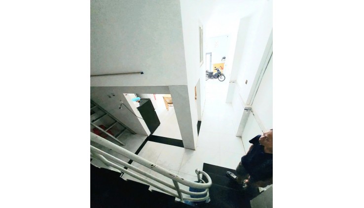 Bán nhà HXH Chu Văn An, P12, Bình Thạnh, 60m2, 3 tâng, chỉ nhinh 6 tỷ.