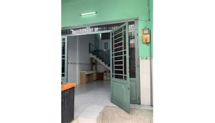 Bán nhà khu vực Trường Chinh, Tân Thới Nhất, Quận 12, DT 45m2, 2 tầng, Chỉ 3 tỷ TL