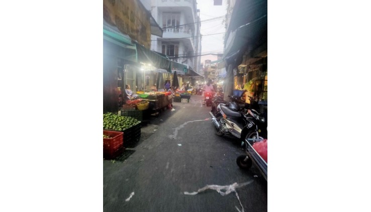 CHỦ NHÀ CẦN RA GẤP -CHỢ RẠCH ÔNG -NGUYỄN THỊ TẦN P2 Q8 - 84M2 NGANG 4.2M CHỈ 6.8TỶ, ĐI ĐÂU CŨNG THUẬN TIỆN.NHÀ 2 MẶT HẺM  THOÁNG