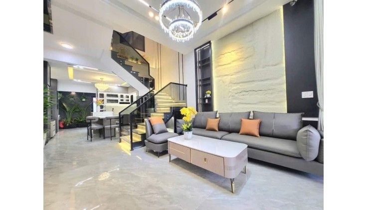 Bán nhà HXH Thăng Long, phường 4 Tân Bình; (6*12); 4 tầng, thang máy