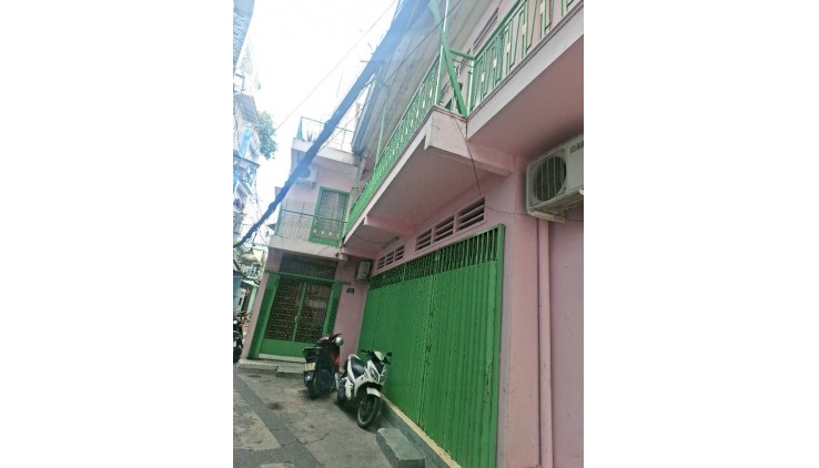 Chủ về quê sinh sống cần bán lại căn nhà ngay đường nguyễn duy dương gần chợ Nguyễn Tri Phương 49.8M2