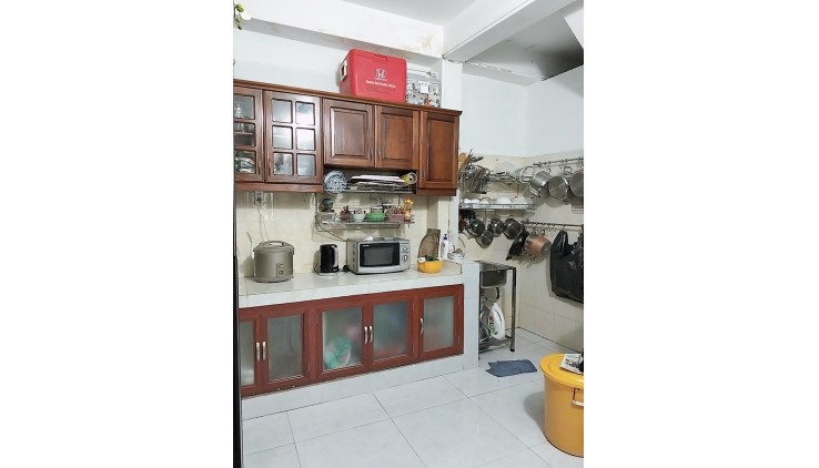 CHỦ CẦN RA GẤP TRONG TUẦN, DT 52M2, 4 TẦNG, CHỈ 14 TỶ, DƯƠNG BÁ TRẠC PHƯỜNG 1 QUẬN 8.