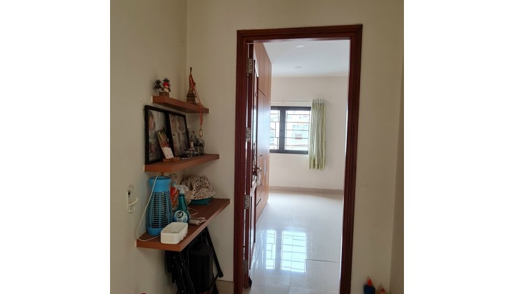 CHỦ GẤP BÁN TRONG THÁNG -  HẺM  GẦN ĐƯỜNG TẠ QUANG BỬU -   DT 110 M2 ( 5X22) TRUNG TÂM P5 Q8 - 3 TẦNG ĐÚC – CHỈ 7.X TỶ.