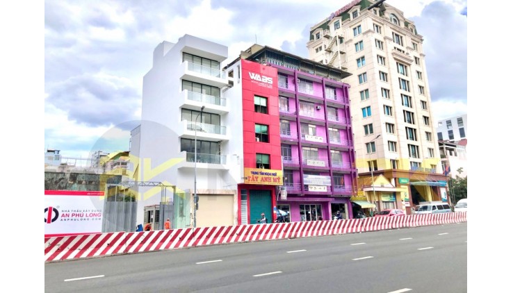Góc 2mt Tân Cảng P.25 Quận Bình Thạnh. DT: 6x21m, Xây được Hầm 7 tầng. HĐT 70 triệu. Bán 28 tỷ