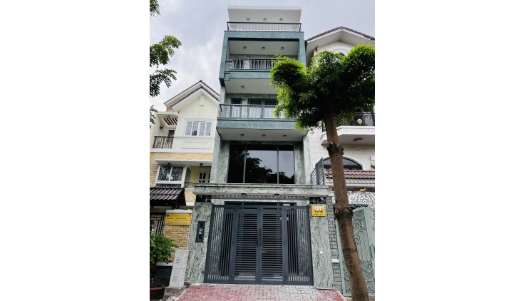 Chuyển nhượng MT Kha Vạn Cân 9x40m, CTXD hầm 8T, giá chỉ 37 tỷ