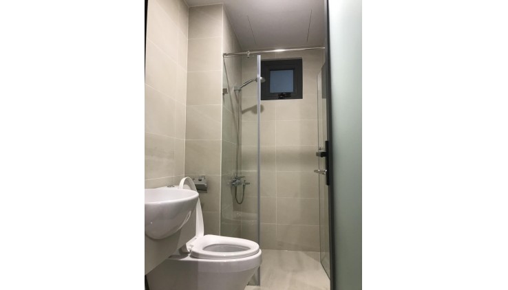 Chính chủ cần bán căn hộ 2pn2wc giá 2.720 tỷ cc Q7 Saigon Riverside Complex Lh 0907325398