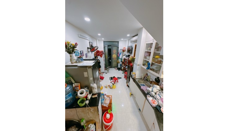 Căn góc 2 mặt tiền hẻm xe hơi 