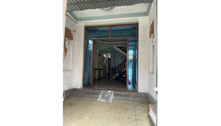 Bán nhà 40m2,2 tầng góc 2MT đường Quang Trung,Gò Vấp chỉ 4 tỷ