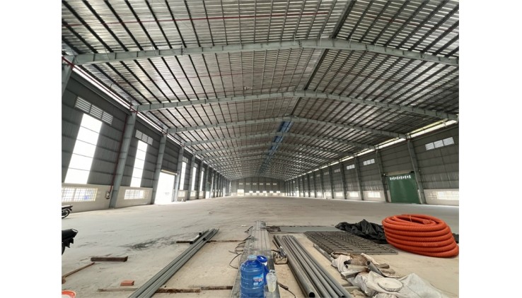 nhà xưởng sản xuất tại khu chế xuất, cho thuê ổn định lâu dài, thu hút ngành may mặc