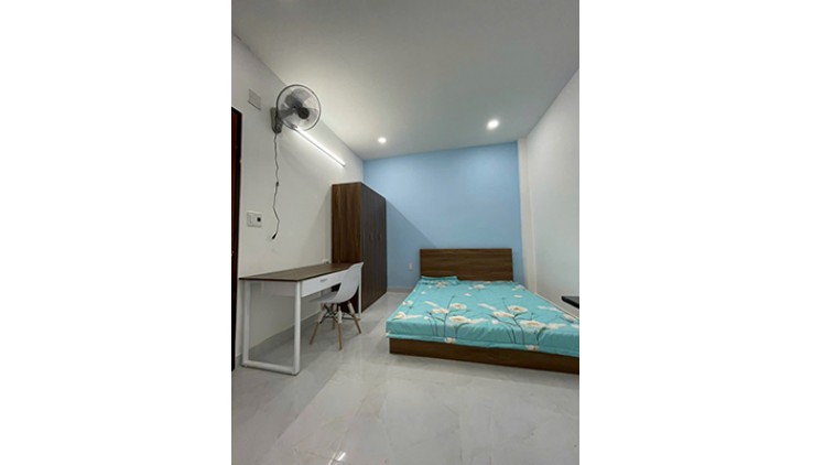 CHO THUÊ LẠI PHÒNG FULL NỘI THẤT GIÁ RẺ MẶT TIỀN ĐƯỜNG PHAN TÂY HỒ, P.7