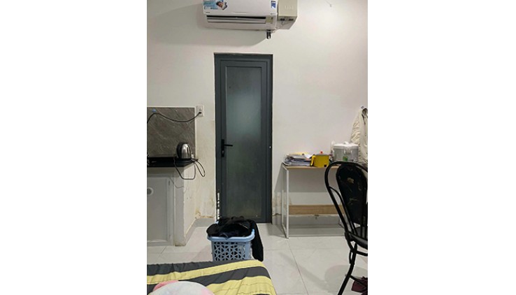 CHO THUÊ LẠI PHÒNG FULL NỘI THẤT GIÁ RẺ MẶT TIỀN ĐƯỜNG PHAN TÂY HỒ, P.7