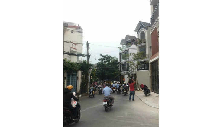 NHÀ  4 TẦNG MẶT TIỀN KINH DOANH HIỆP PHÚ