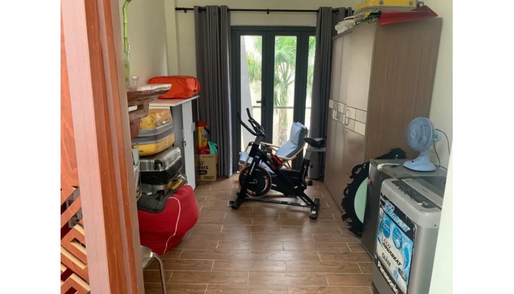 NHÀ MỚI ĐẸP NGAY CHỢ PHẠM VĂN HAI, GIÁP QUẬN 10 VÀ PHÚ NHUẬN - ÔTÔ ĐẬU CỬA - 4 TẦNG - 4PN HOÀN CÔNG ĐỦ, TẶNG NỘI THẤT - GIÁ 6.5TỶ