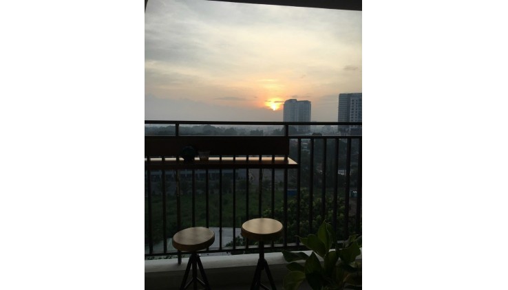 Cho thuê căn hộ 3PN-2WC full nội thất gần sân bay, đang trống ở ngay LH 0932192028-Ms.Mai