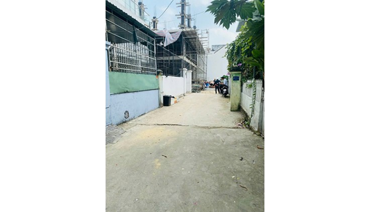 Bán đấu giá tài sản khách hàng Vietcombank, Đất 184 m2,nhà 413,5 m2 ( 3 Tâng ).