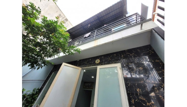 Tin sốc, Giảm 900 tr, Linh Đông THủ Đức, 83m2( 5.4 x15 ) 2 tầng, hXh, chỉ 1.85ty