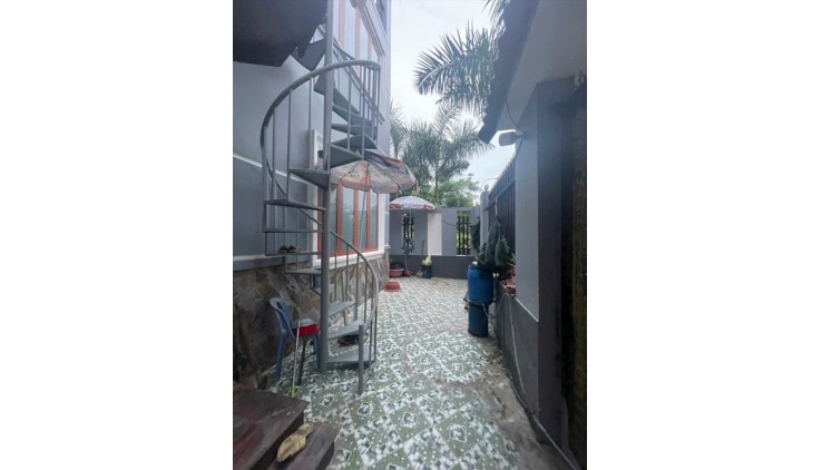 Chính Chủ cho thuê phòng Biệt Thự 106 Lê Ngã, Phường Phú Trung , Quận Tân Phú