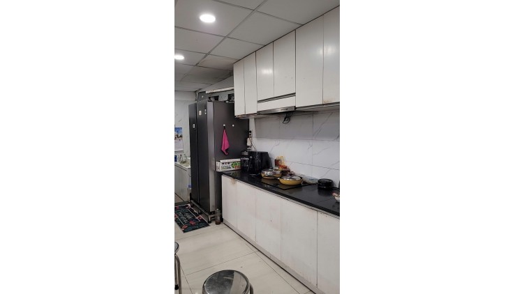 Nhà 2 tầng kiên cố khu Tên Lửa Bình Tân 58m2 4PN chỉ 4 tỷ .