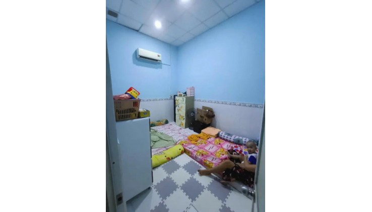 Nhà C4 Thích Quảng Đức Phú Nhuận 4x14, cách MT 100m chỉ 4,2 tỷ TL