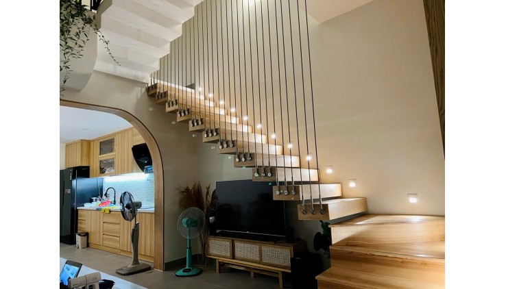 Bán nhà mặt tiền cực đẹp Dương Văn Dương, Tân Phú ( DT 4.1m x 16m ), chỉ 9.1 tỷ