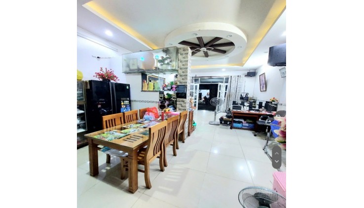 Bán Gấp nhà TKTQ ngay AEON Tân Phú hẻm nhựa 12m khu nhà lầu 60m2 ,2 Tầng Nhỉnh 5 tỷ