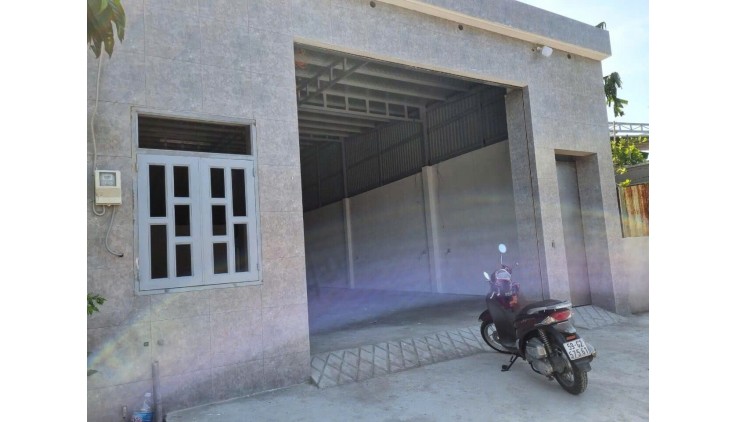 Chính chủ cần Cho thuê nhà kho 8x20 (160m2) tại DN4 Tân Hưng Thuận. Q12