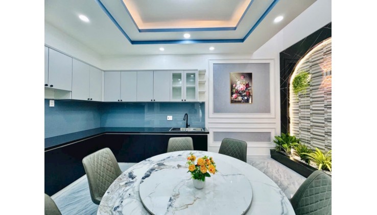 Bán nhà Gò Vấp, gần 70m2 nở hậu, 5PN full nội thất, Giá tốt.
