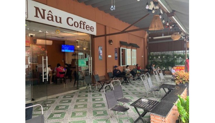 Quận 11 , Quán Đẹp MT đường đông ! Chính chủ Cần Sang Quán Cafe, MB đẹp ngang 16m x 12m, Tel : 0938692184 ( chính chủ )