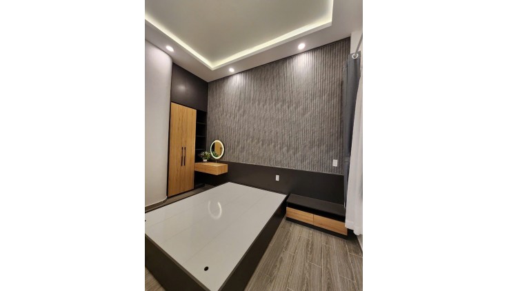 QUẬN 6 - BÀ HOM - GIẢM 300TR GIÁ MỚI 6.55 TỶ NHÀ MỚI ĐẸP LUNG LINH 2 TẦNG 66M2 NGANG HƠN 5M
