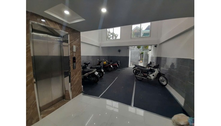 Bán Gấp CHDV mặt tiền Lê Liễu Tân Phú thu nhập 60tr tháng ,100m2,6 Tầng Thang máy Nhỉnh 12 tỷ