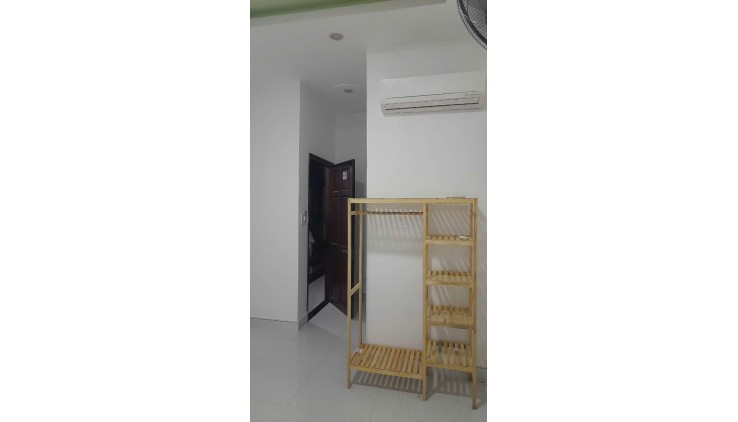 Bán Gấp CHDV mặt tiền Lê Liễu Tân Phú thu nhập 60tr tháng ,100m2,6 Tầng Thang máy Nhỉnh 12 tỷ