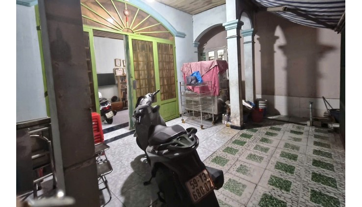 Mặt TIỀN KINH DOANH, CHO THUÊ 15TR/THÁNG, Q2,DT: 115M2 ( 7 X 17). GIÁ CHỈ 6.9TY