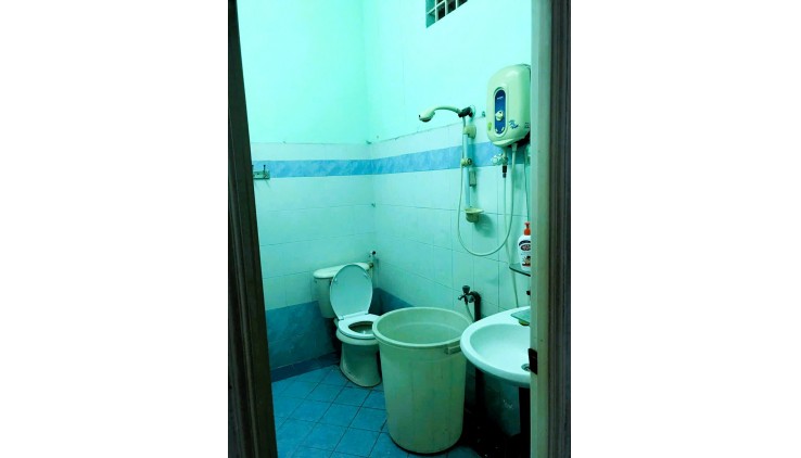 Cho thuê nhà nguyên căn 150m2 3pn mặt tiền đường 34 Linh Đông