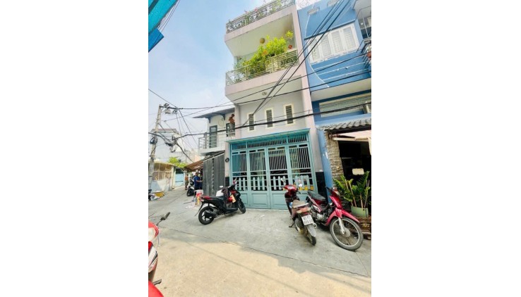 HẺM XE HƠI THÔNG P3Q8 - 44M 3PN 4 TẦNG BTCT NGANG 4M - NỞ HẬU - SÁT NGAY CẦU CHỮ Y ĐẮC ĐỊA, CHỈ 6.X TỶ.