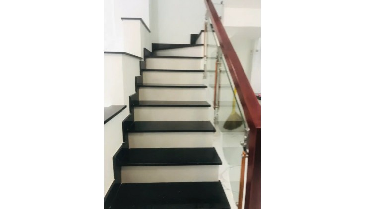 Nhà đẹp hẻm 5m Phú Thọ Hòa, Phường Phú Thọ Hòa, Quận Tân Phú, giá 6.5 tỷ.