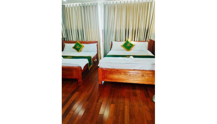 Ngộp Bán Gấp Khách sạn 2 mặt tiền đường TA10  65m2, 5  tầng- P- Thới An, Quận12